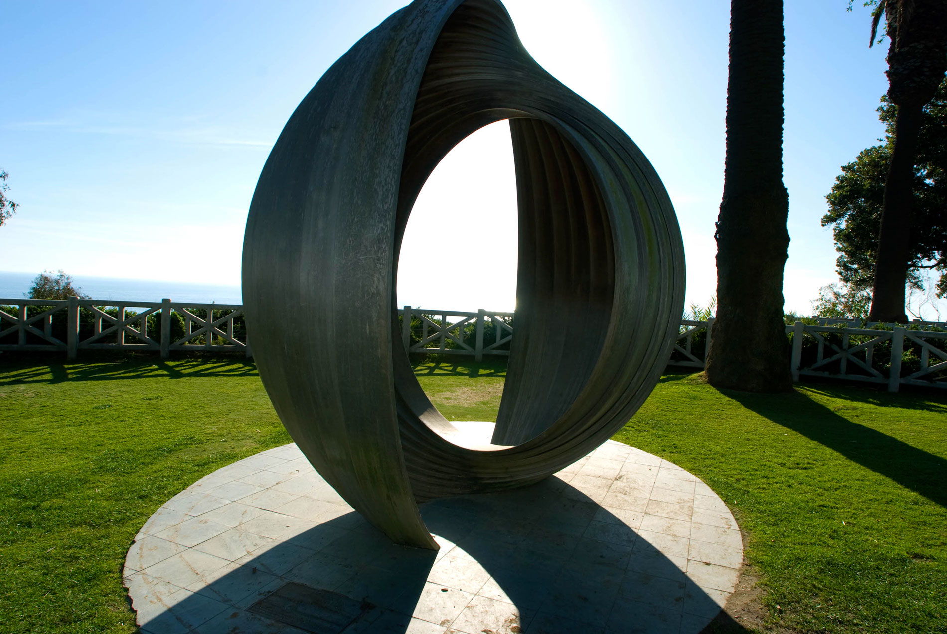 サンタモニカのアートシーン | Visit California